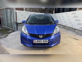 Used Honda Jazz 2015 for sale - 76997531: Photo