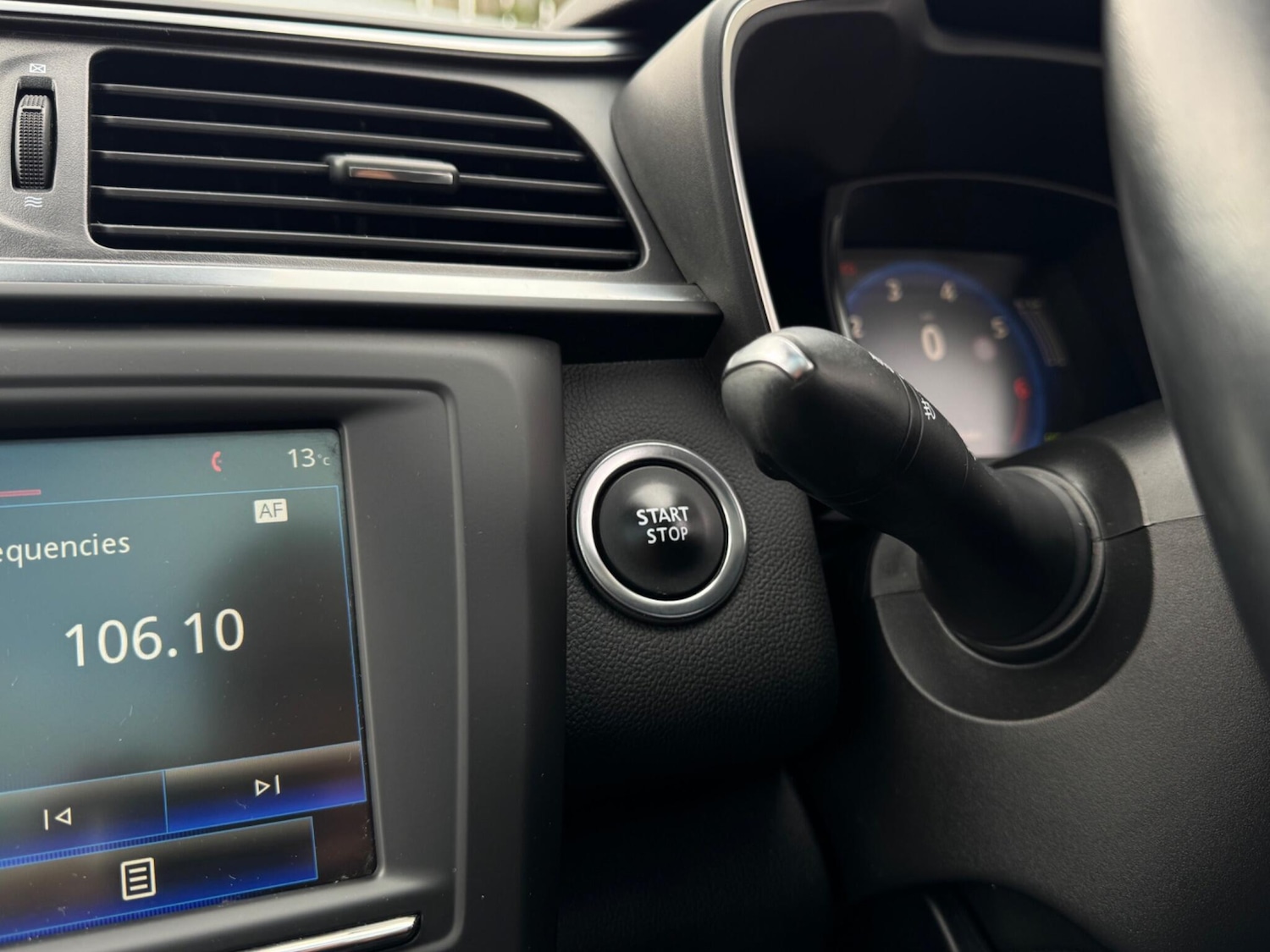 Used Renault Kadjar 2017 for sale - 78100526: Photo 25