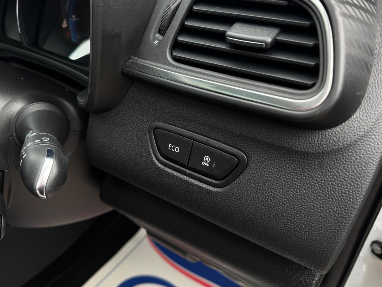 Used Renault Kadjar 2017 for sale - 78100526: Photo 60