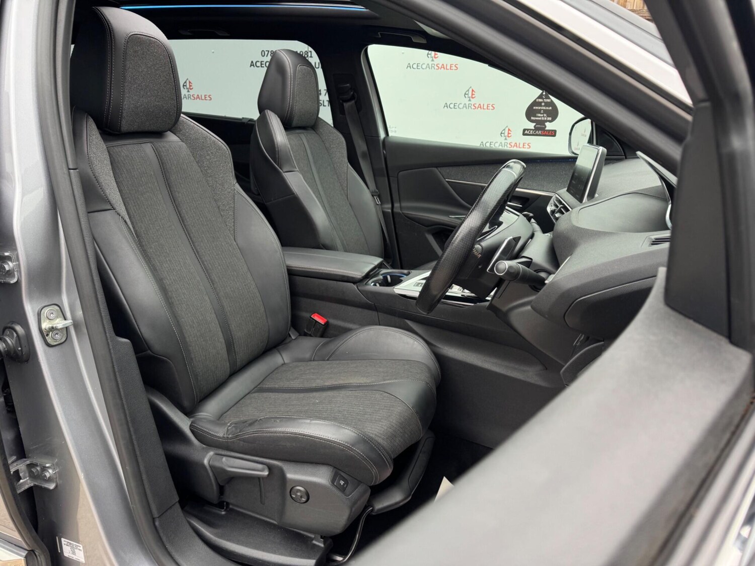 Used Peugeot 5008 2018 for sale - 77468878: Photo 12