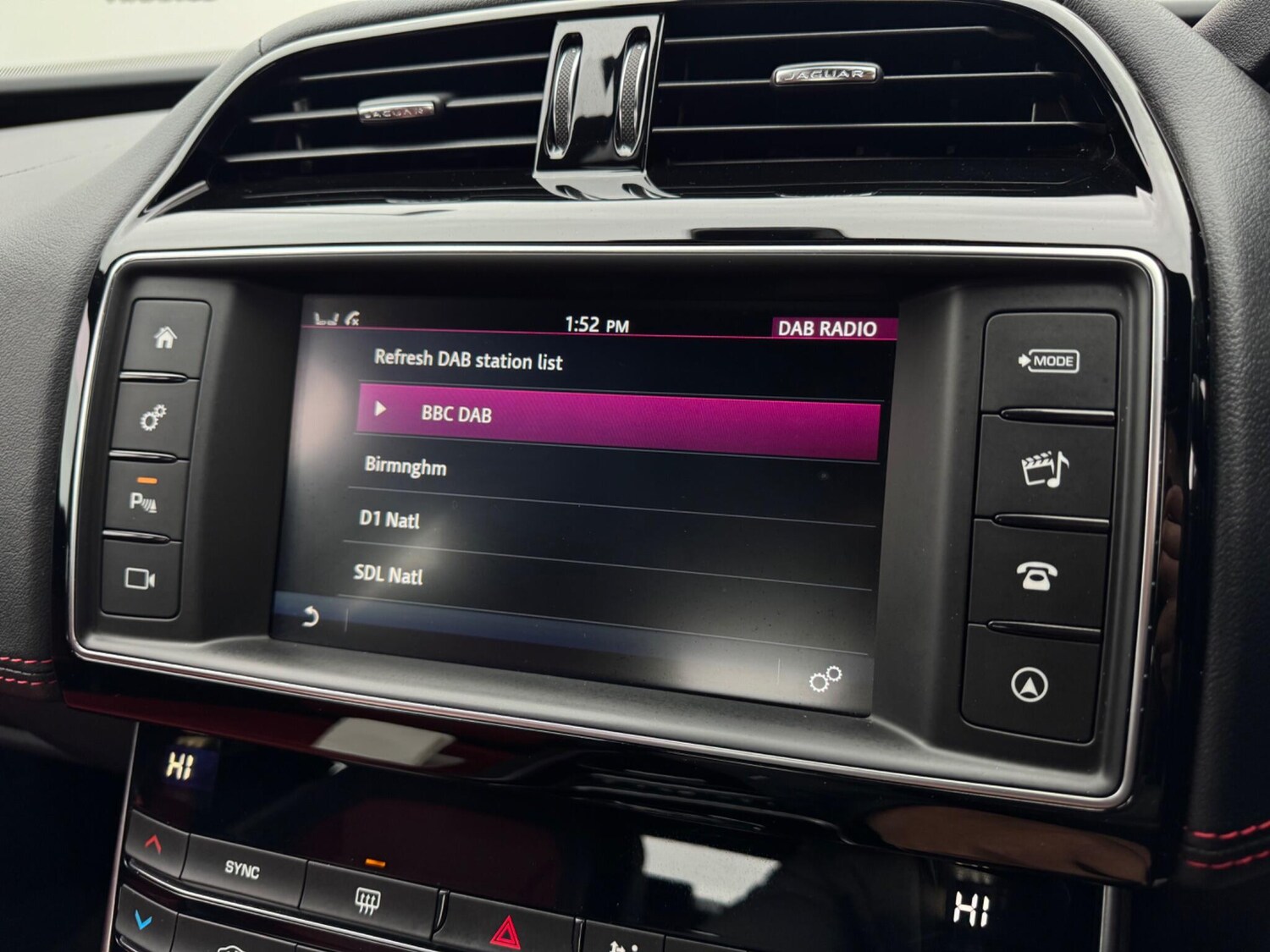 Used Jaguar XE for sale - 77509733: Photo 43