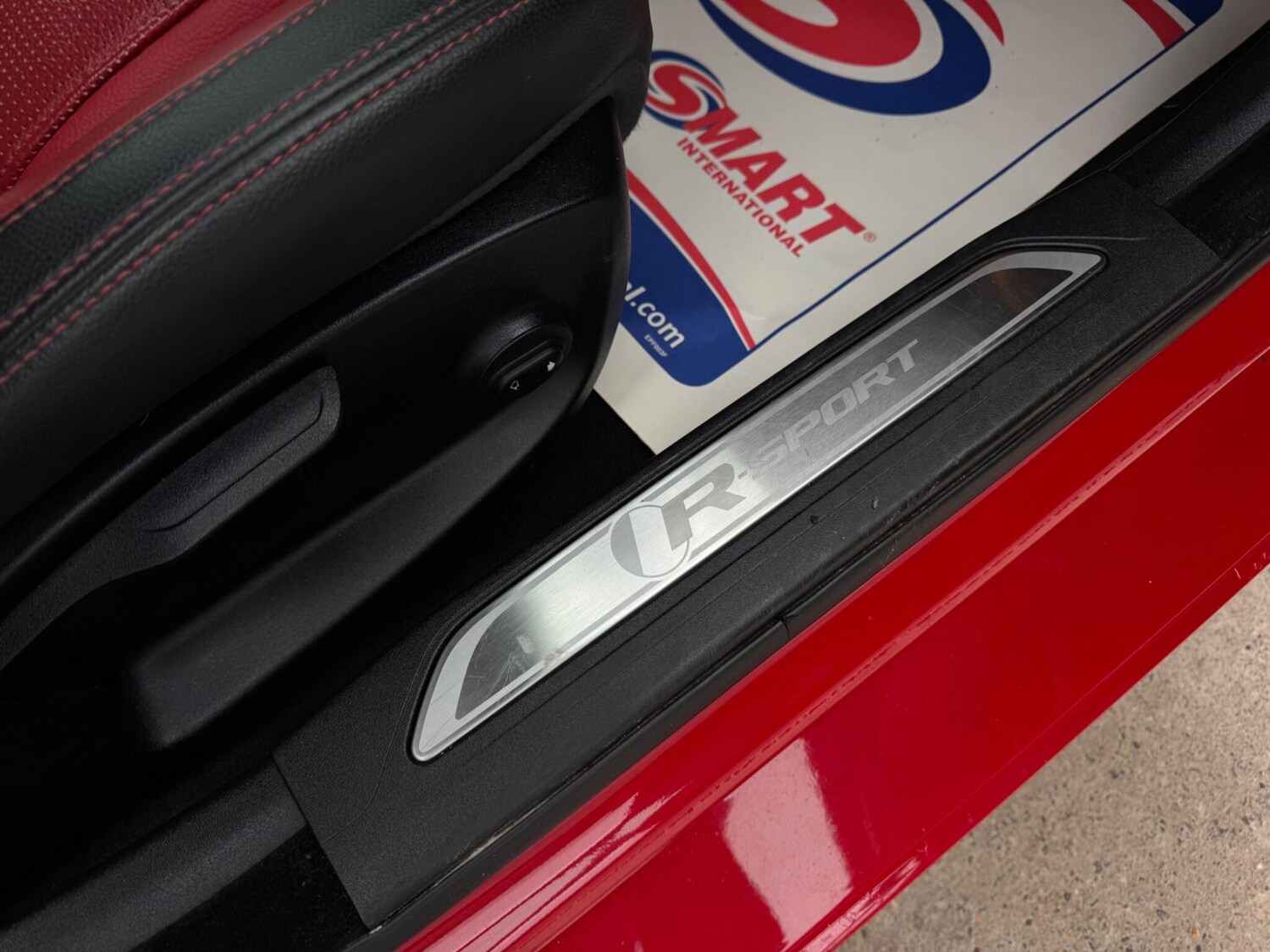 Used Jaguar XE for sale - 77509733: Photo 63