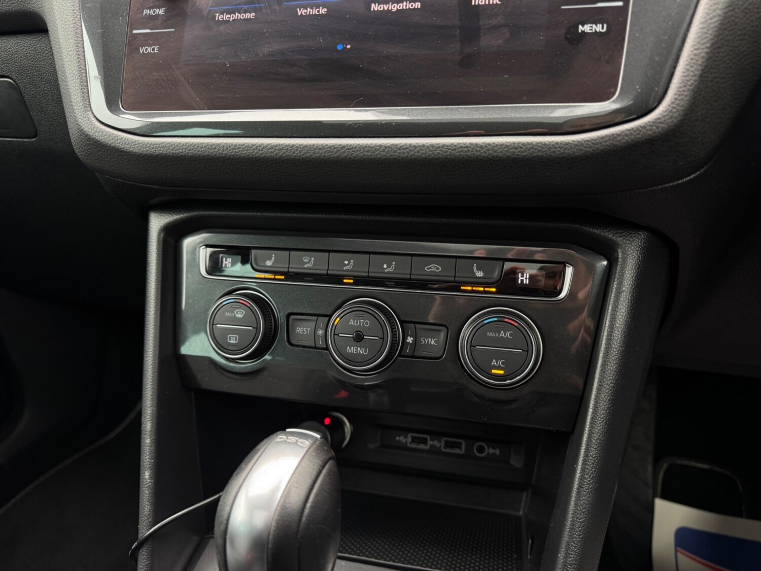 Used Volkswagen Tiguan 2018 for sale - 77994257: Photo 24