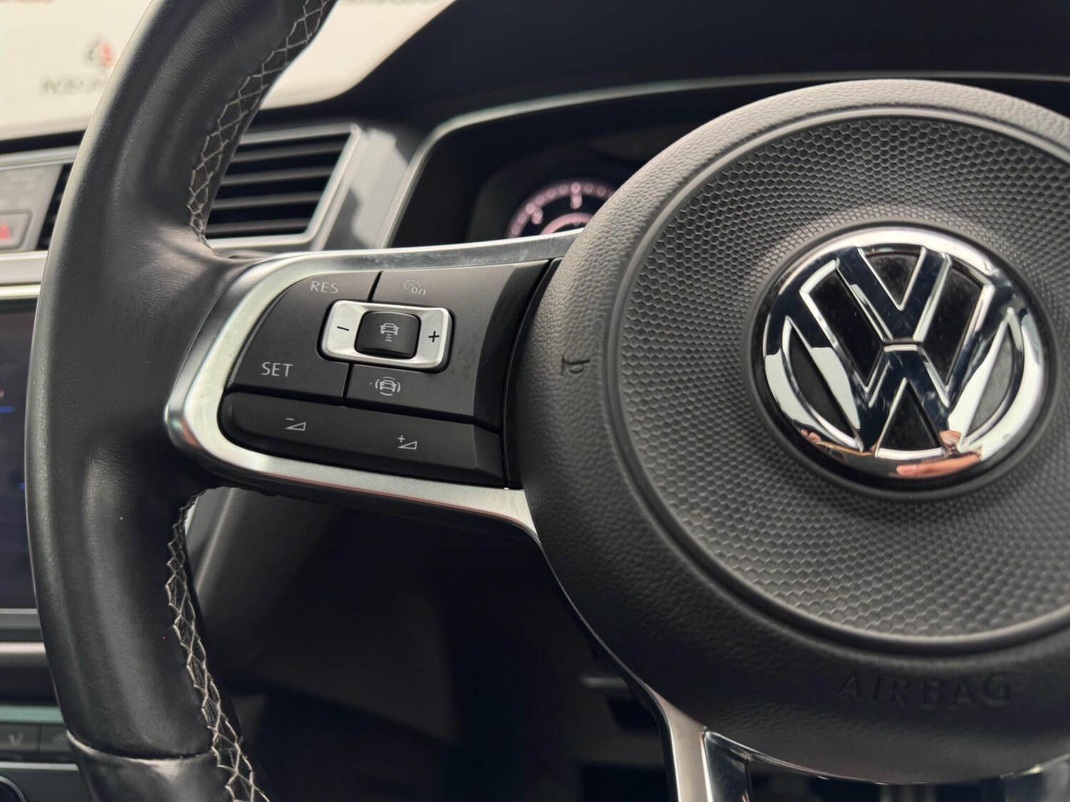 Used Volkswagen Tiguan 2018 for sale - 77994257: Photo 32