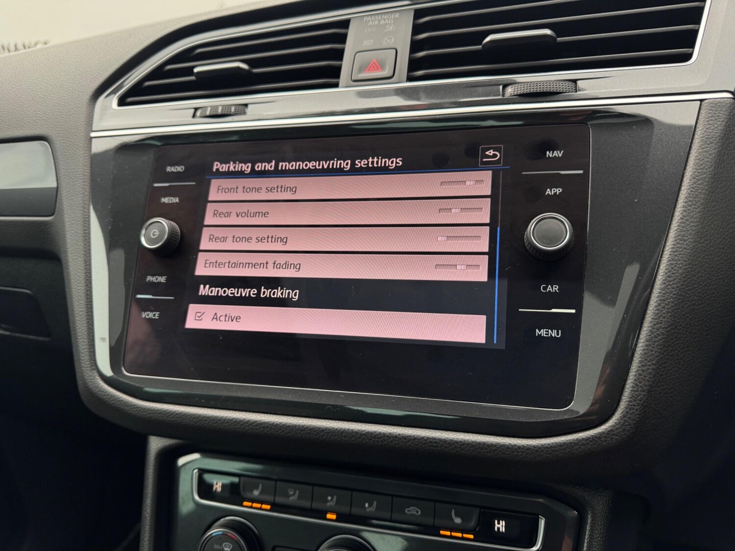 Used Volkswagen Tiguan 2018 for sale - 77994257: Photo 48