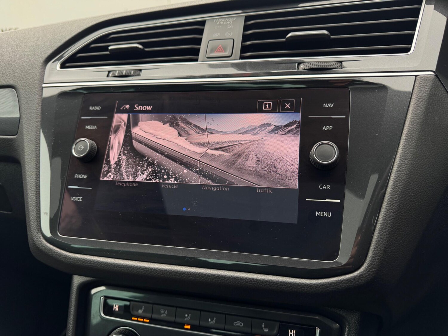 Used Volkswagen Tiguan 2018 for sale - 77994257: Photo 52