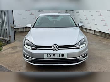 Used Volkswagen Golf 2019 for sale - 79670031: Photo