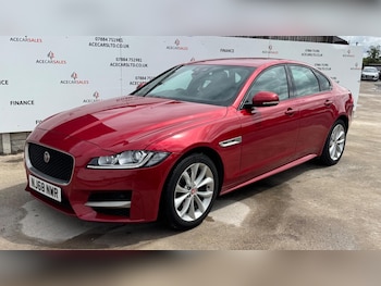 Used Jaguar XF 2018 for sale - 78842198: Photo