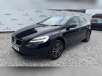Used Volvo V40 2016 for sale - 75658071: Photo