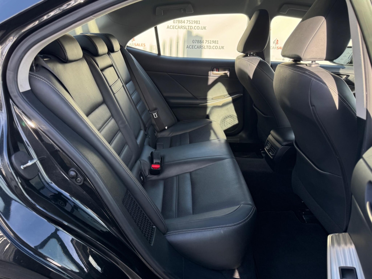 Used Lexus IS 2018 for sale - 76993737: Photo 14