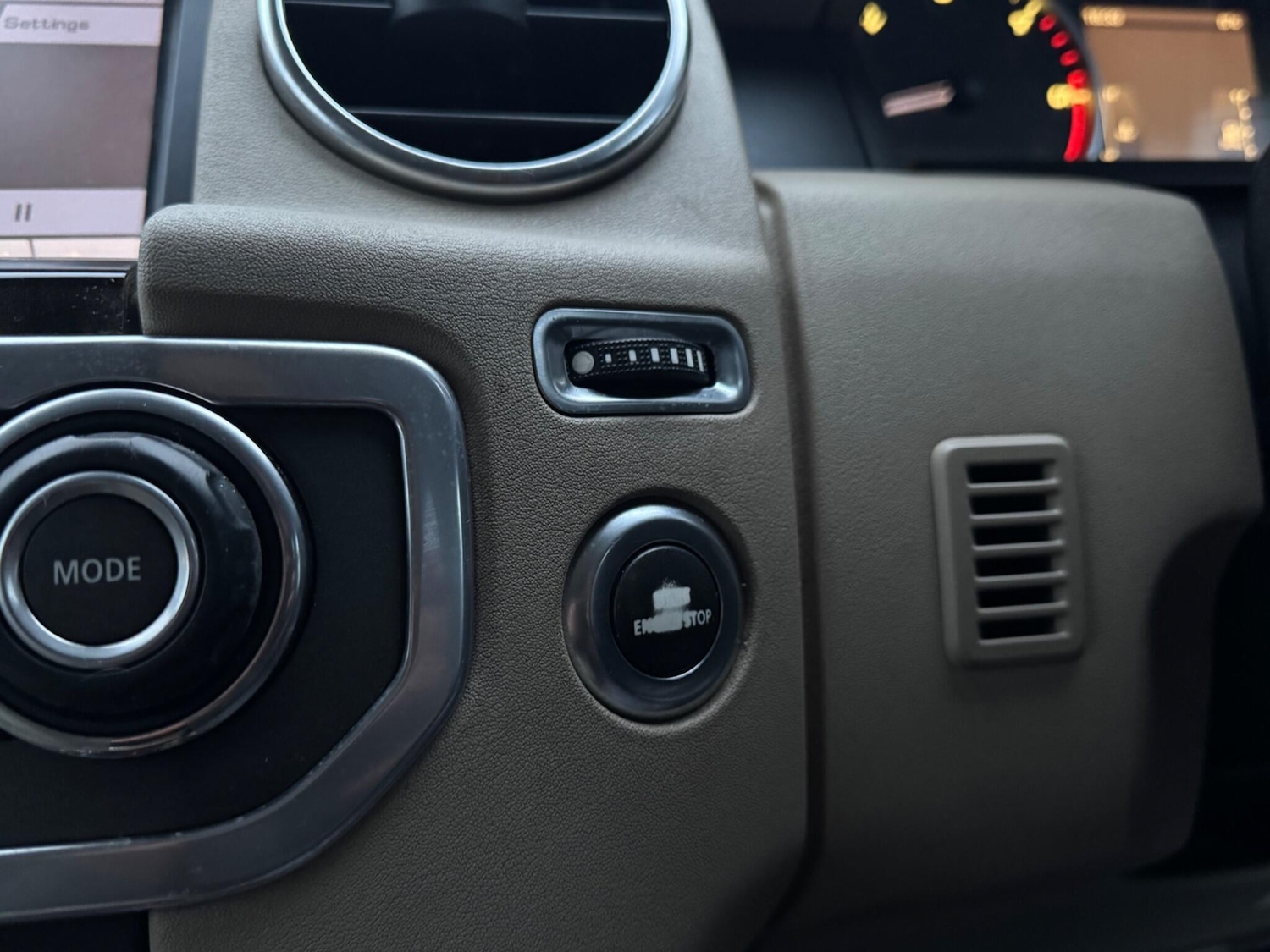 Used Land Rover Discovery 2010 for sale - 77412225: Photo 21