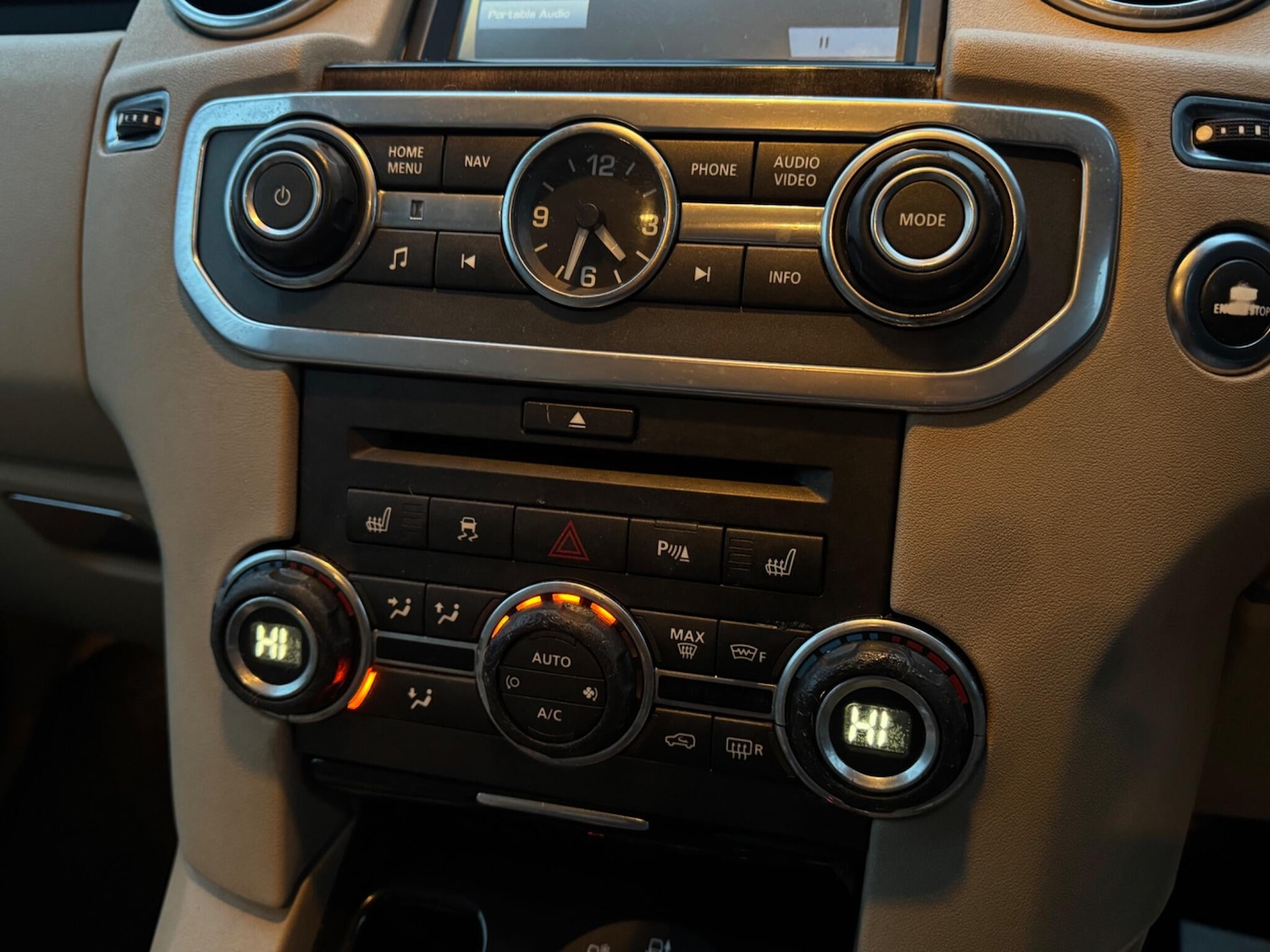 Used Land Rover Discovery 2010 for sale - 77412225: Photo 22