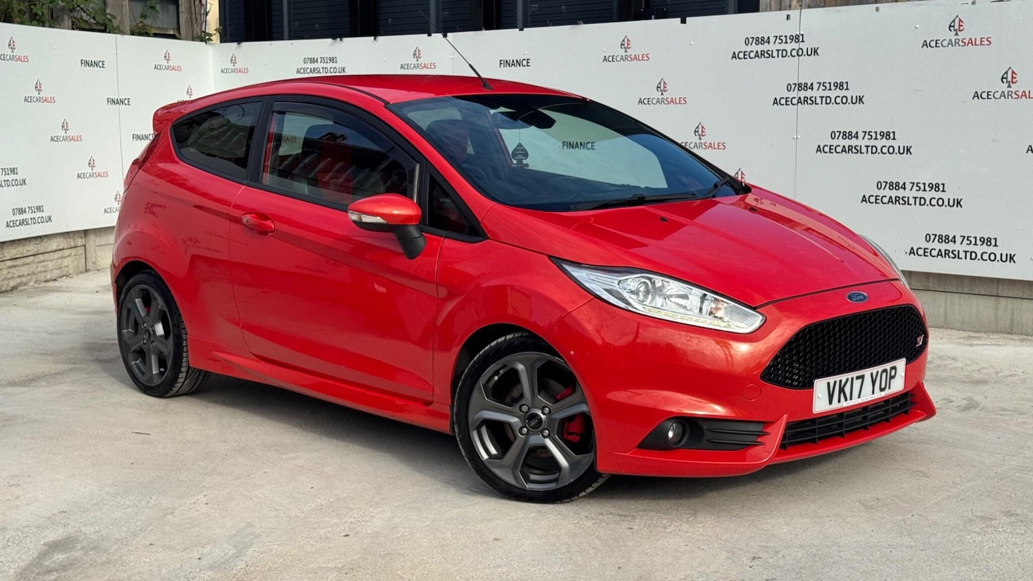 Used Ford Fiesta 2017 for sale - 76138454: Photo 1