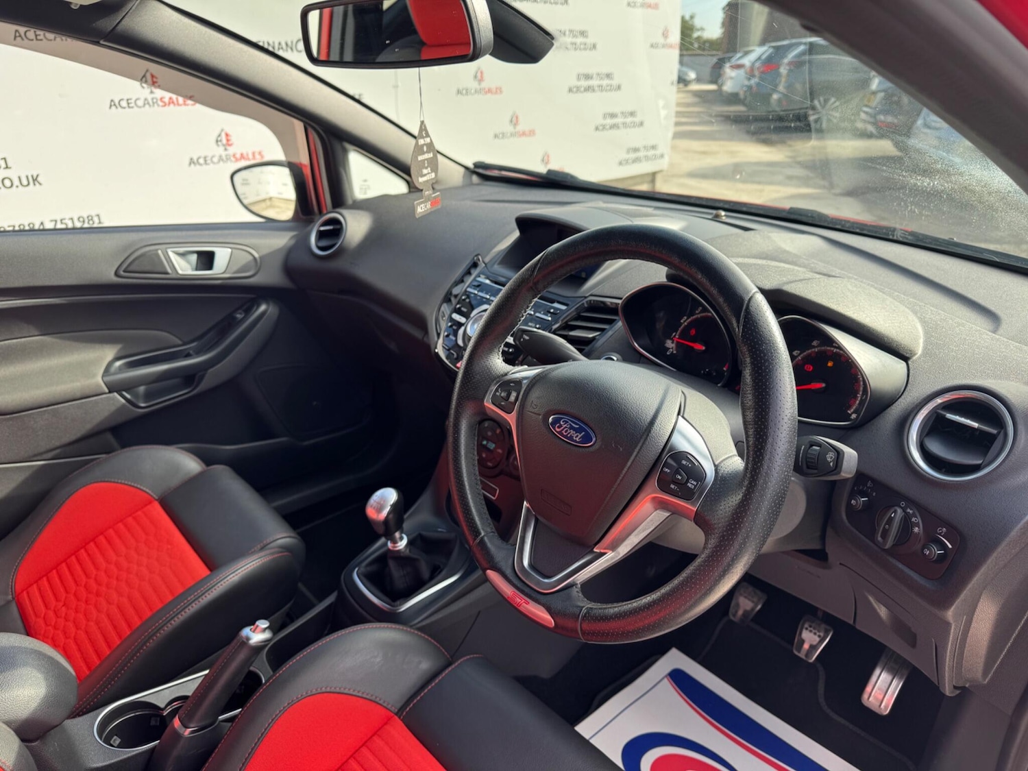 Used Ford Fiesta 2017 for sale - 76138454: Photo 10