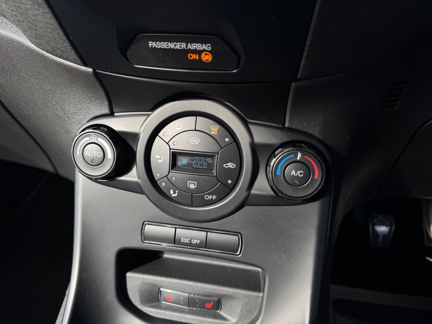 Used Ford Fiesta 2017 for sale - 76138454: Photo 24