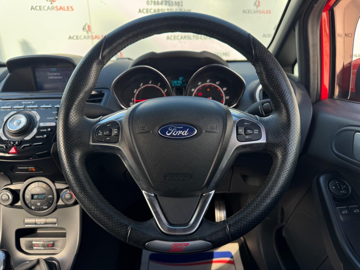 Used Ford Fiesta 2017 for sale - 76138454: Photo 27
