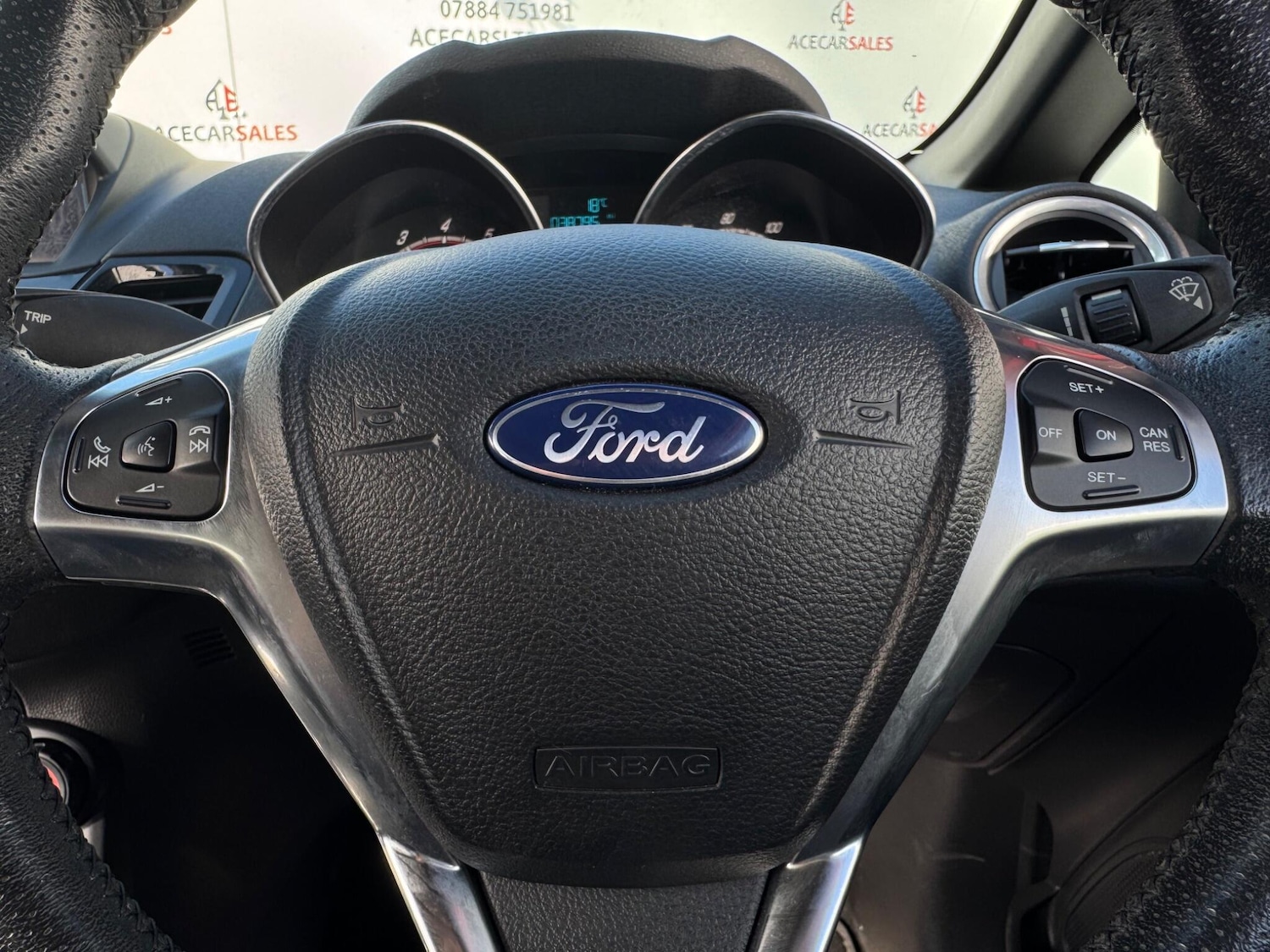 Used Ford Fiesta 2017 for sale - 76138454: Photo 30