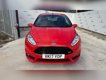 Used Ford Fiesta 2017 for sale - 76138454: Photo 3