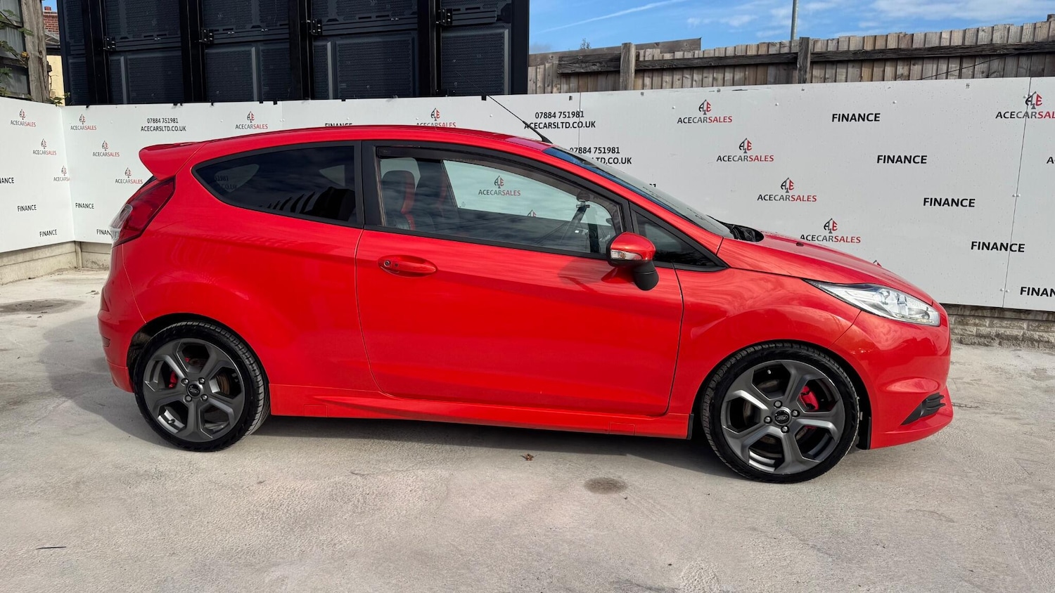 Used Ford Fiesta 2017 for sale - 76138454: Photo 9