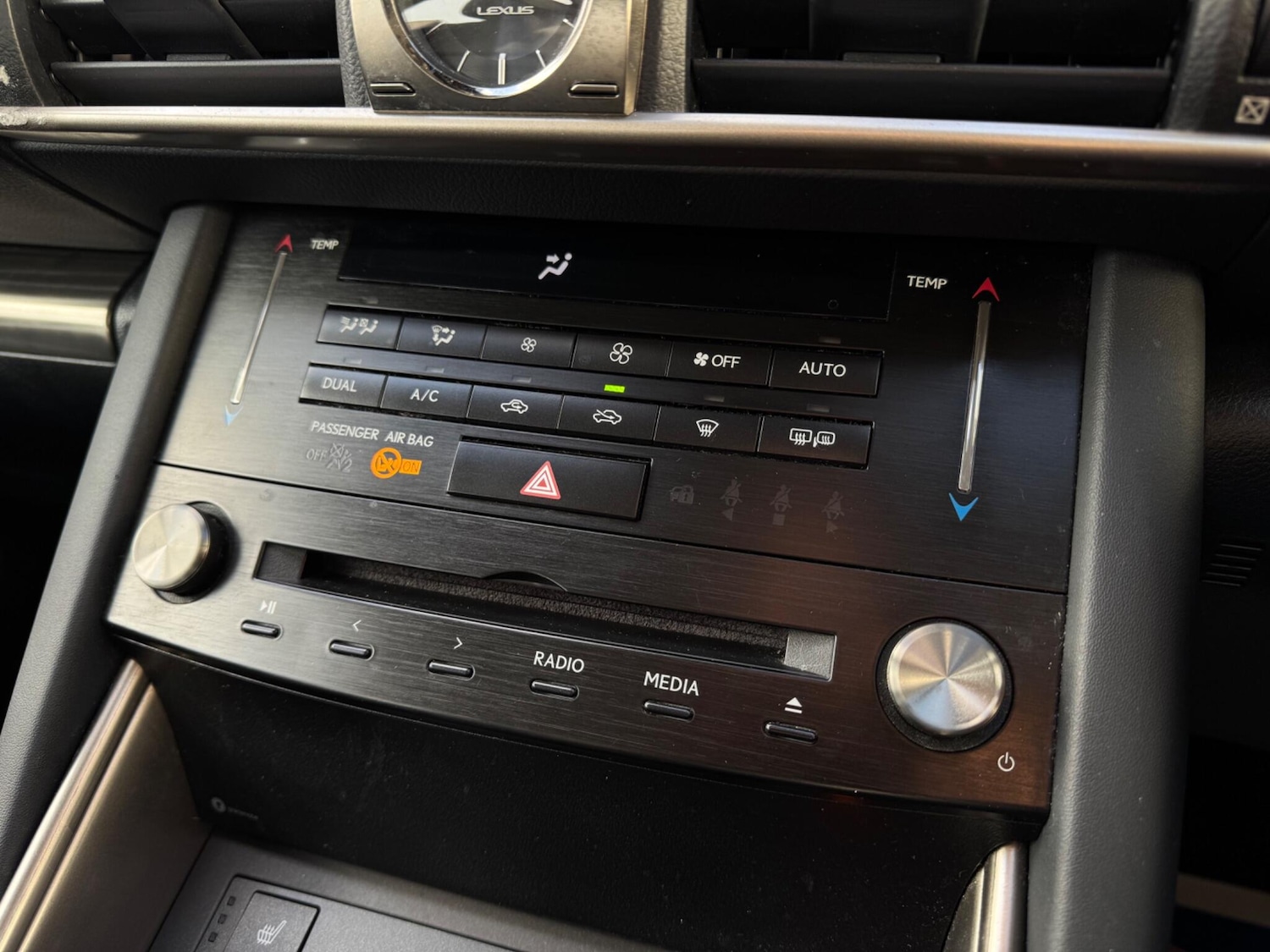 Used Lexus IS 2018 for sale - 76408460: Photo 26