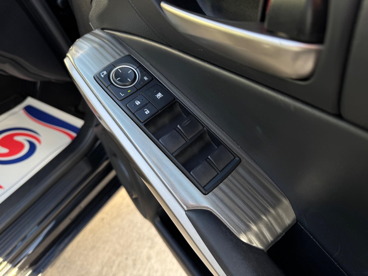 Used Lexus IS 2018 for sale - 76408460: Photo 65