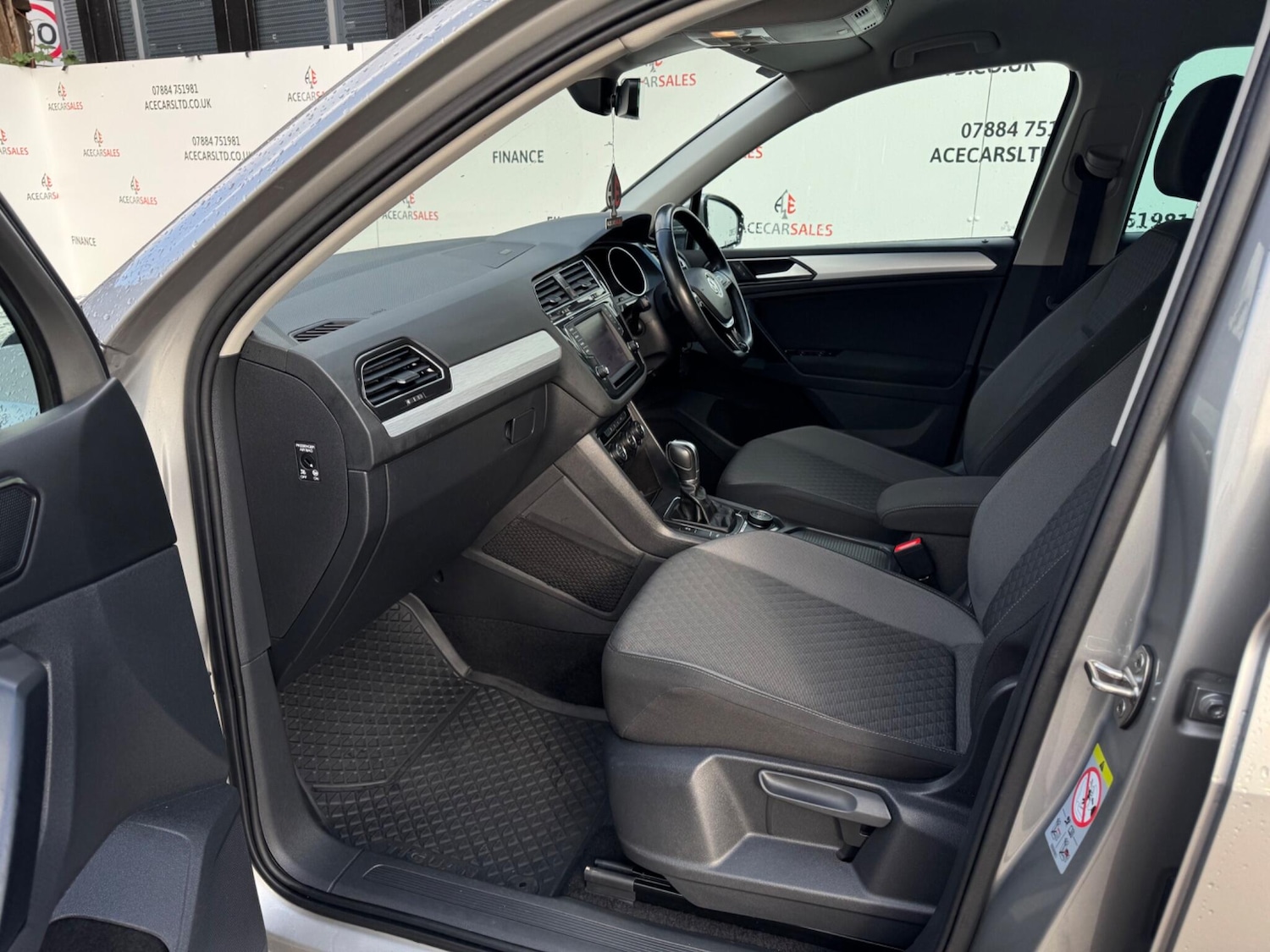 Used Volkswagen Tiguan 2017 for sale - 76485321: Photo 17