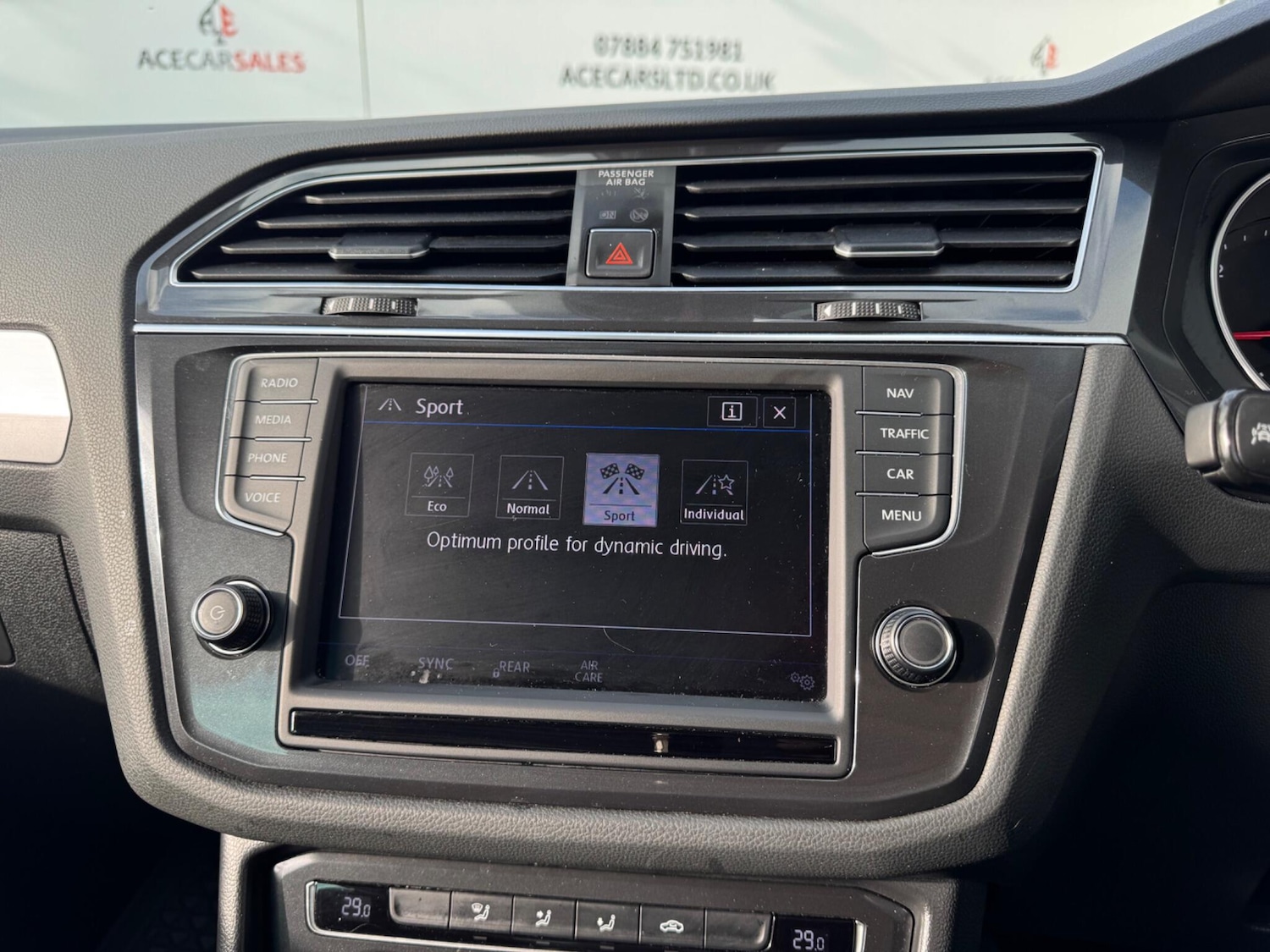 Used Volkswagen Tiguan 2017 for sale - 76485321: Photo 41