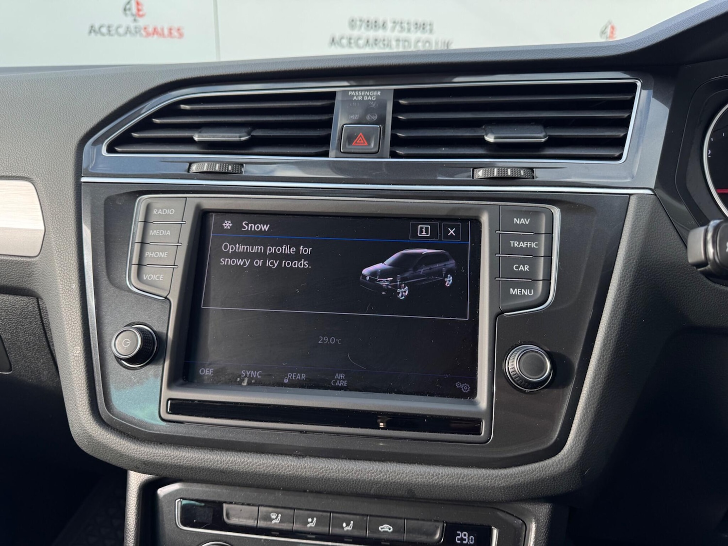 Used Volkswagen Tiguan 2017 for sale - 76485321: Photo 42