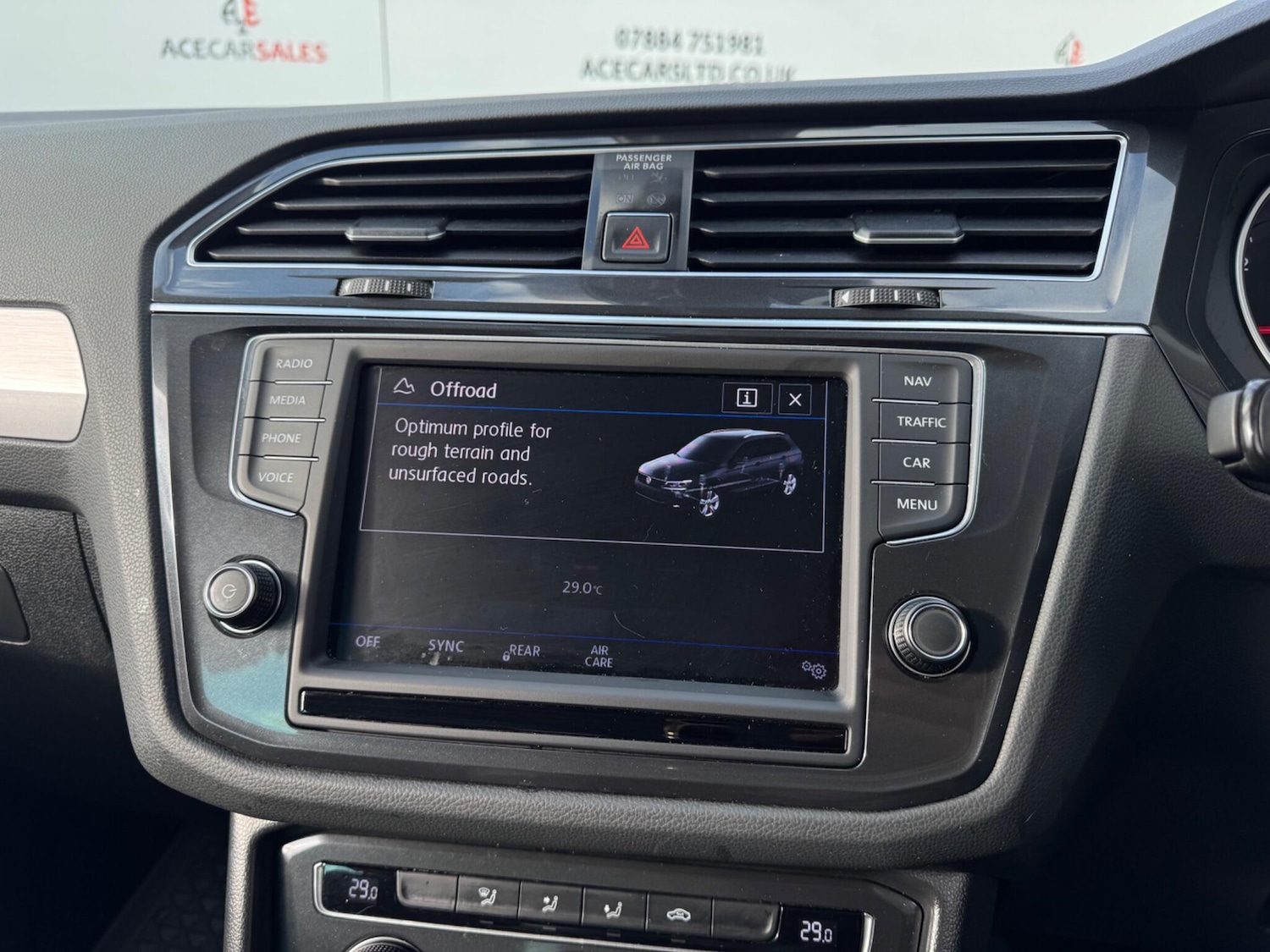 Used Volkswagen Tiguan 2017 for sale - 76485321: Photo 43