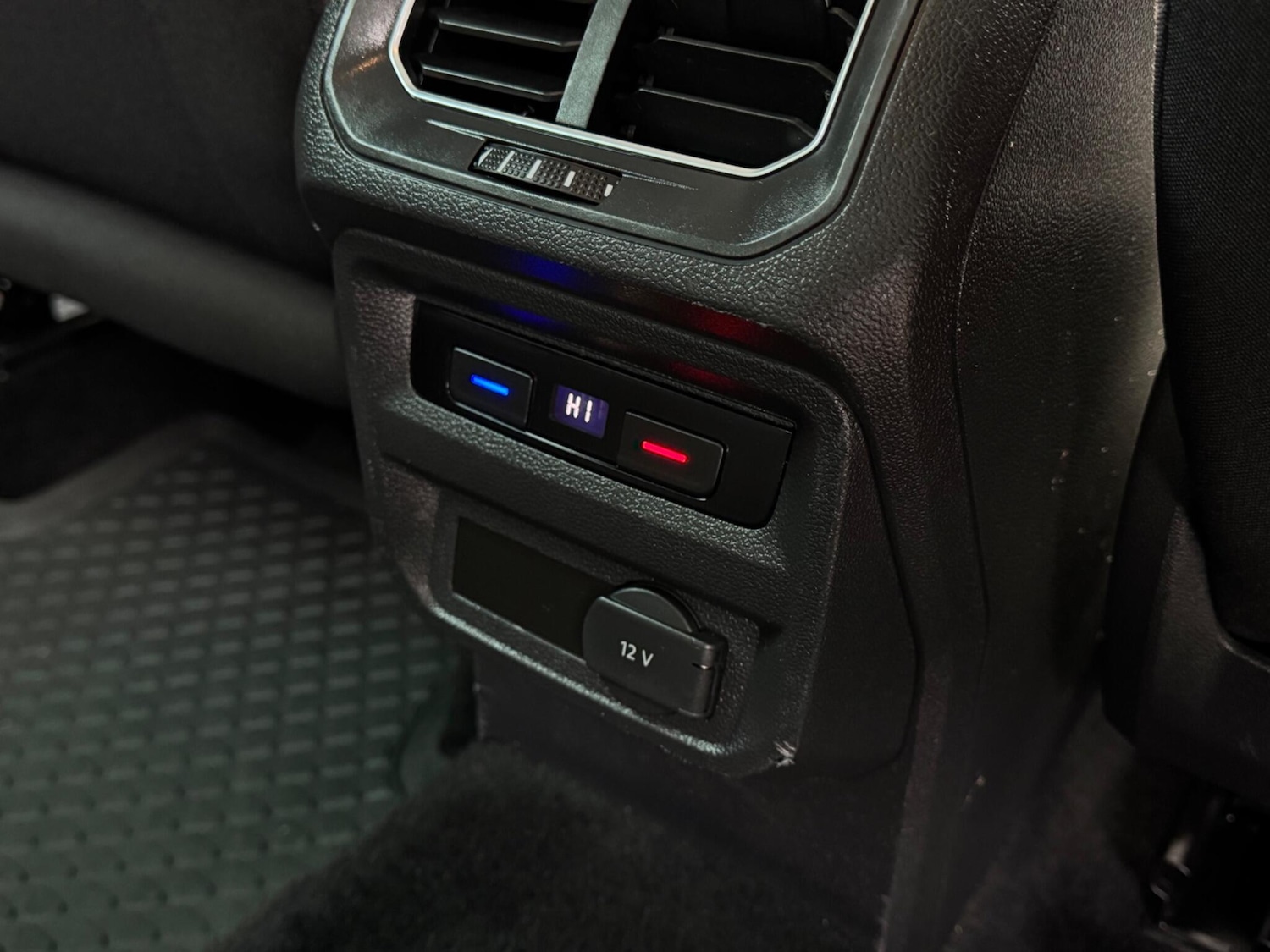 Used Volkswagen Tiguan 2017 for sale - 76485321: Photo 69