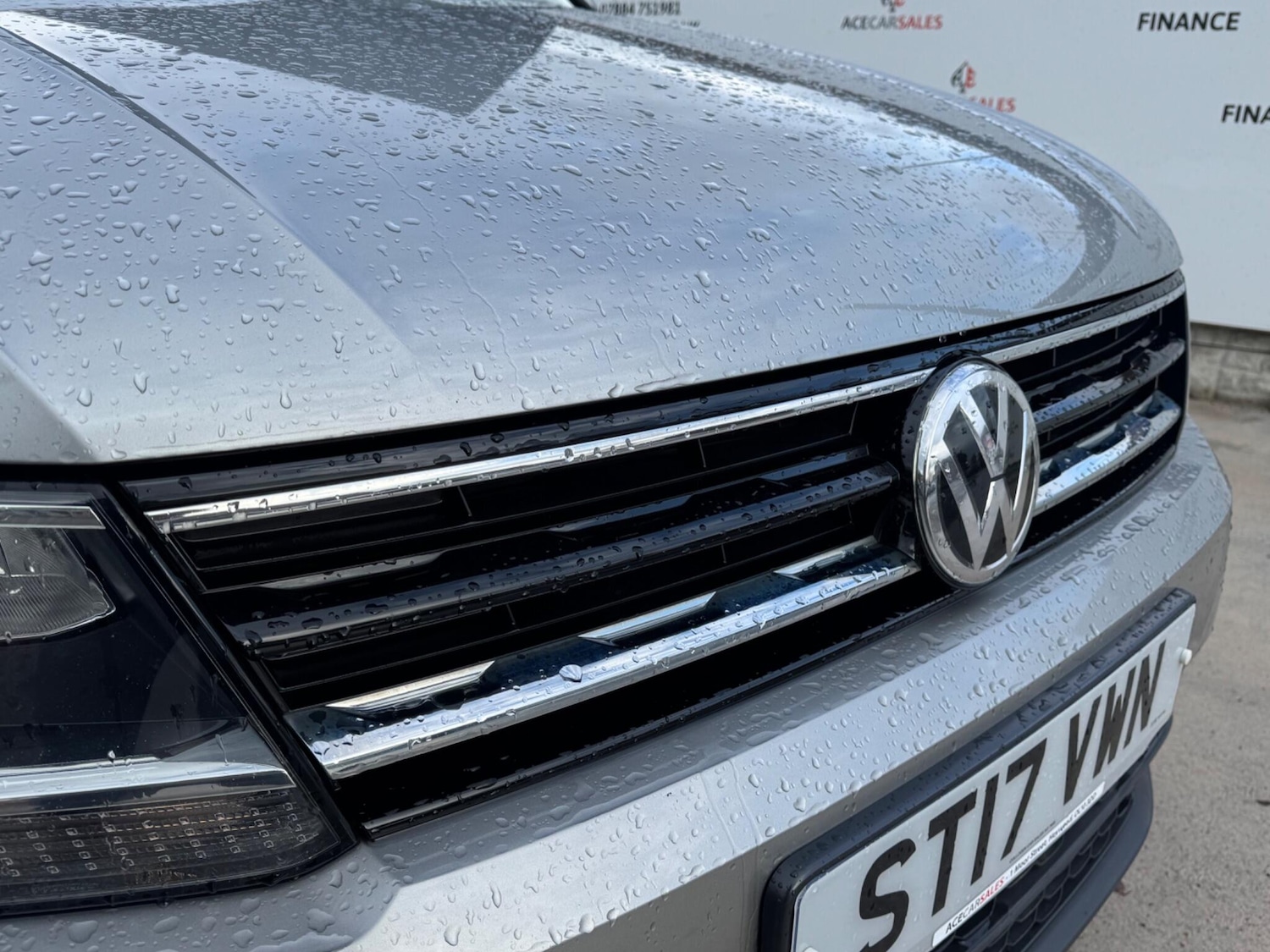 Used Volkswagen Tiguan 2017 for sale - 76485321: Photo 77