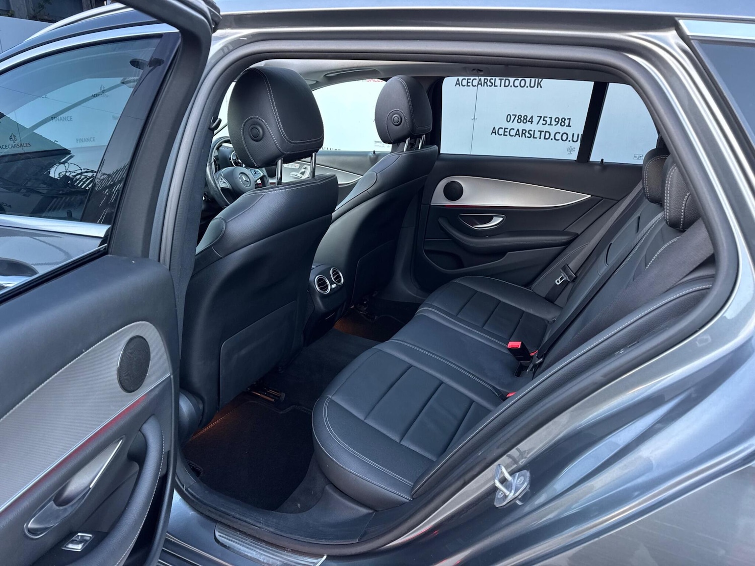 Used Mercedes-Benz E Class 2017 for sale - 76633903: Photo 15