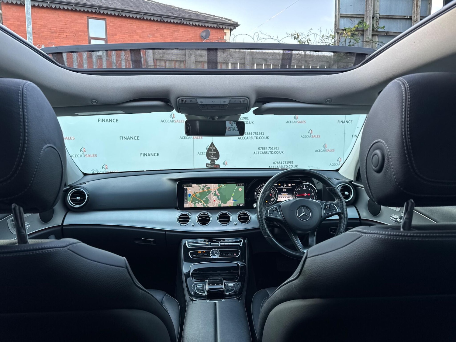 Used Mercedes-Benz E Class 2017 for sale - 76633903: Photo 21