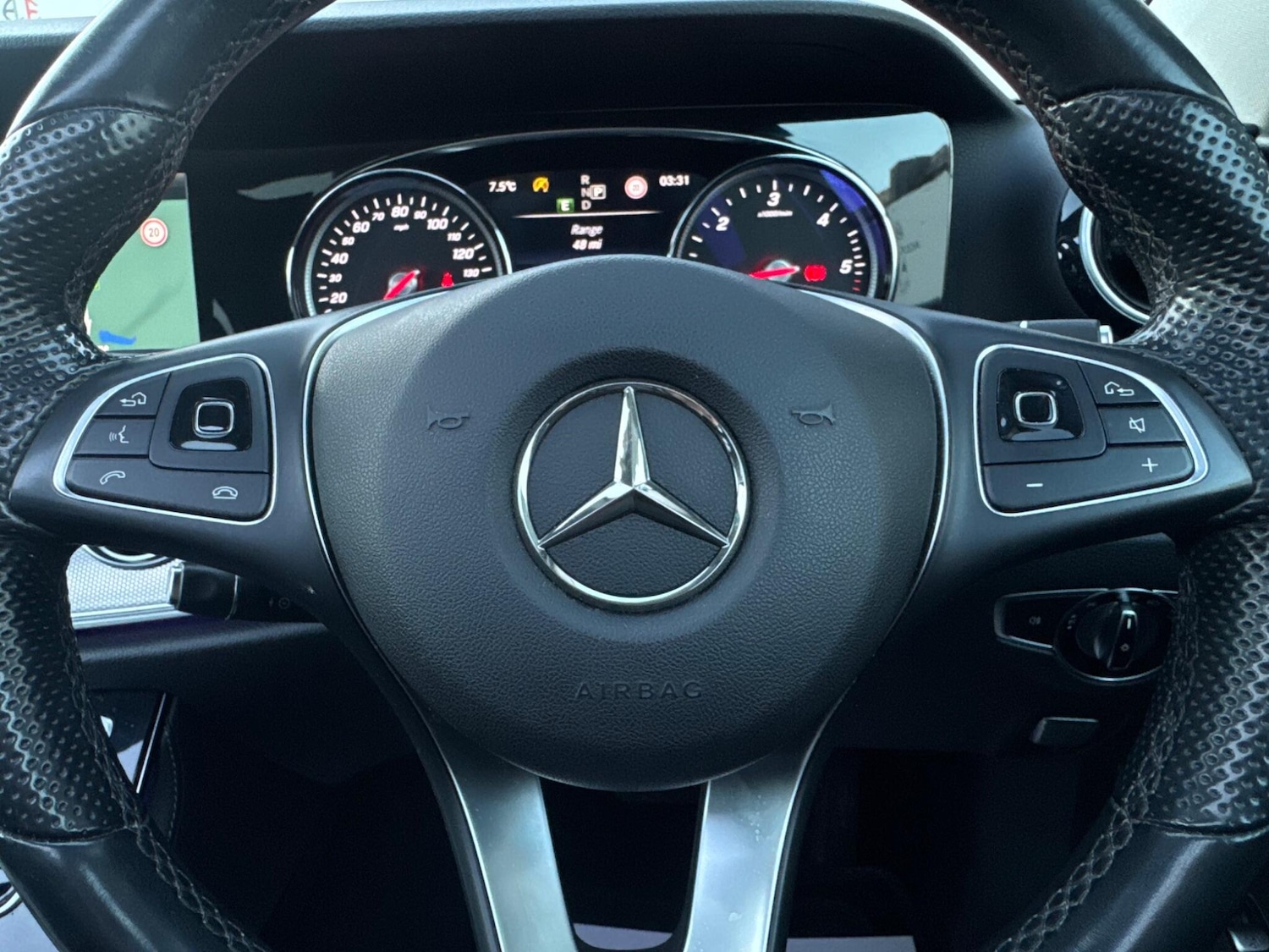 Used Mercedes-Benz E Class 2017 for sale - 76633903: Photo 35