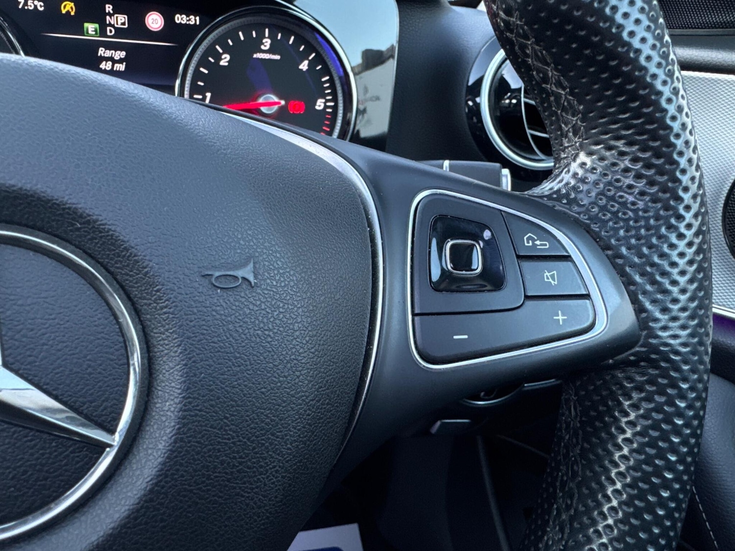 Used Mercedes-Benz E Class 2017 for sale - 76633903: Photo 36