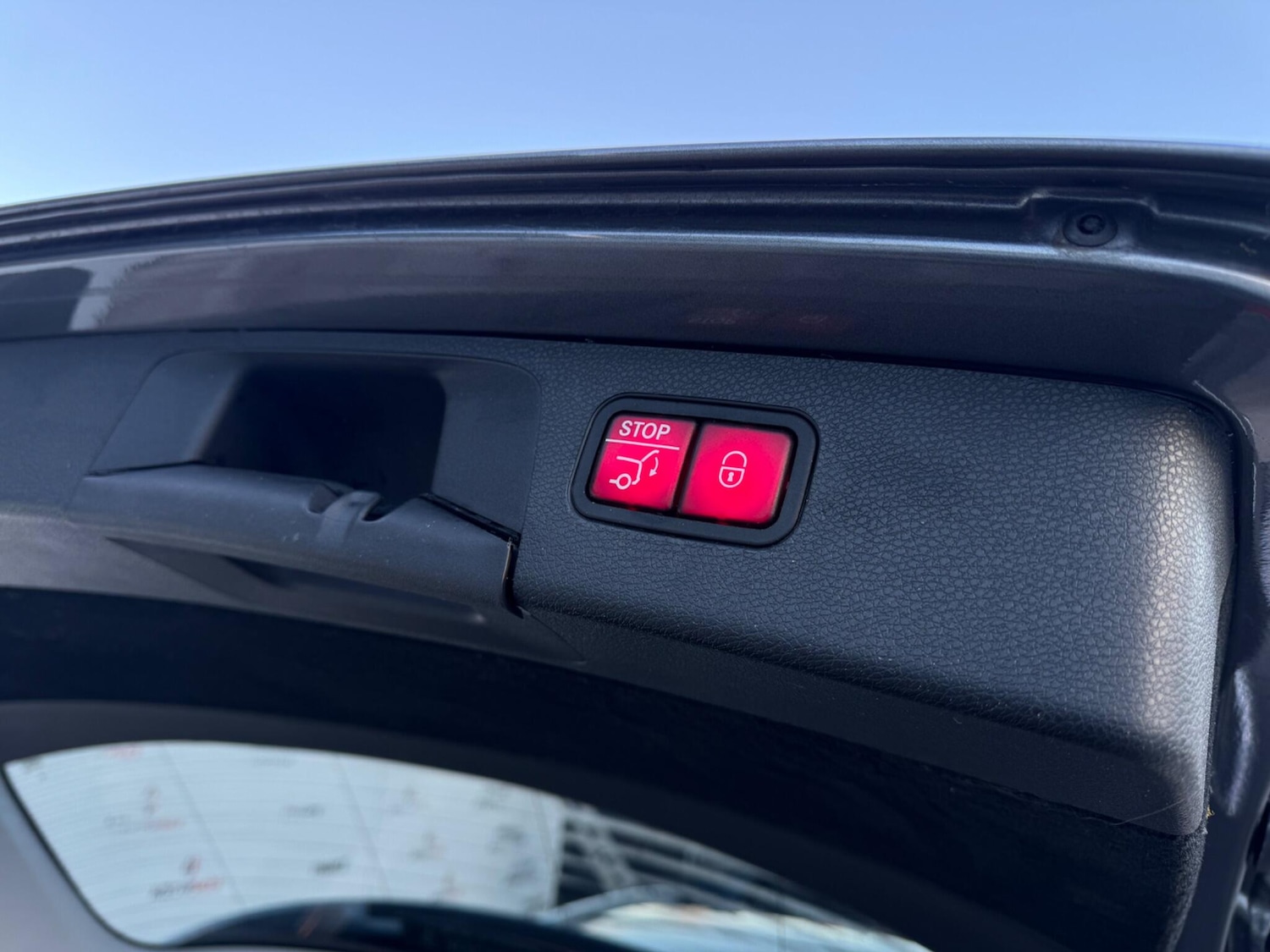 Used Mercedes-Benz E Class 2017 for sale - 76633903: Photo 80