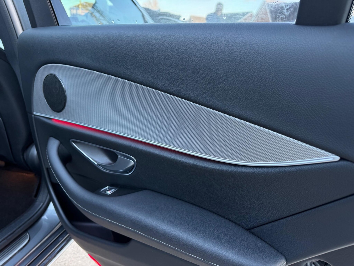 Used Mercedes-Benz E Class 2017 for sale - 76633903: Photo 90