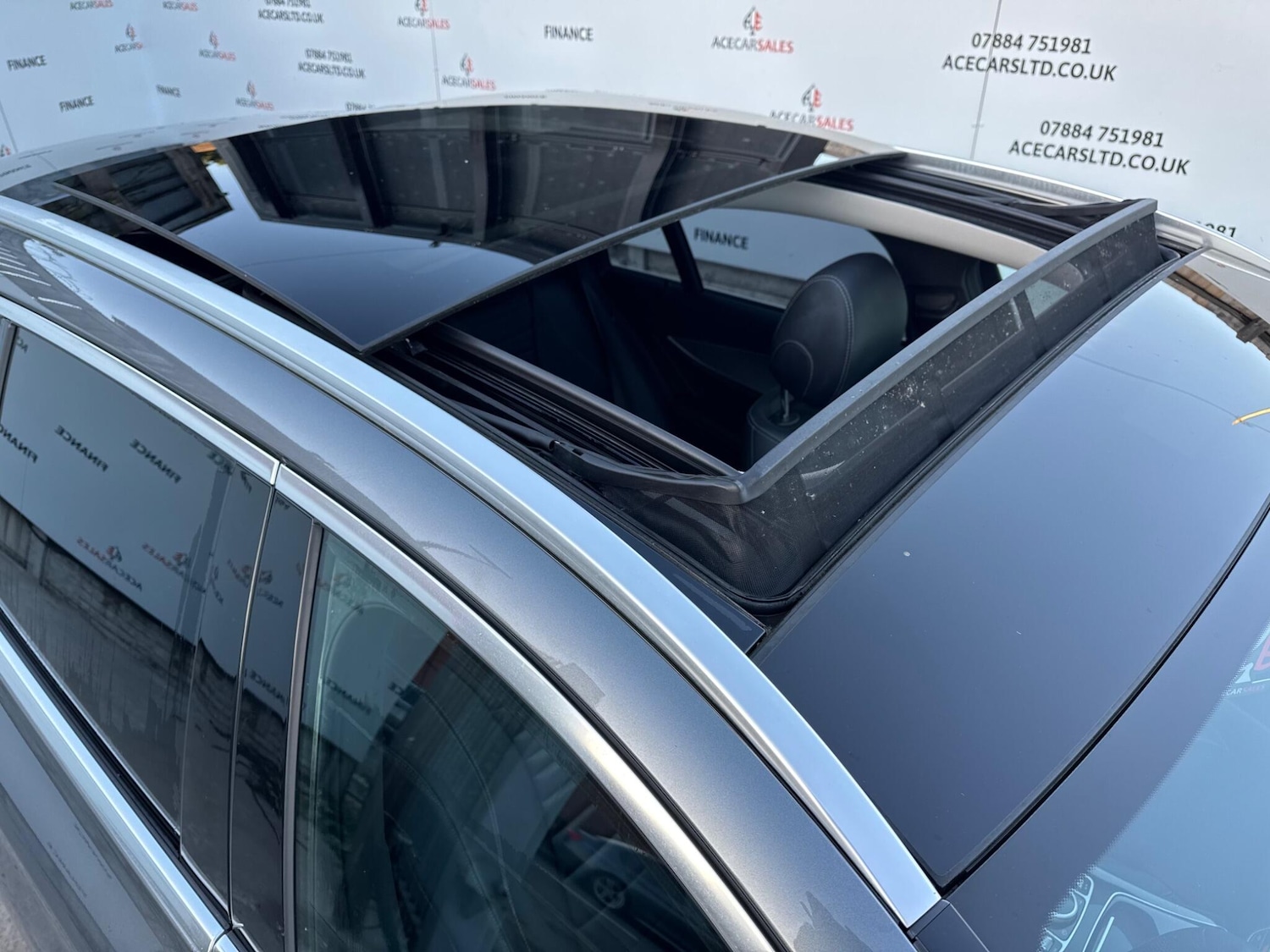 Used Mercedes-Benz E Class 2017 for sale - 76633903: Photo 95