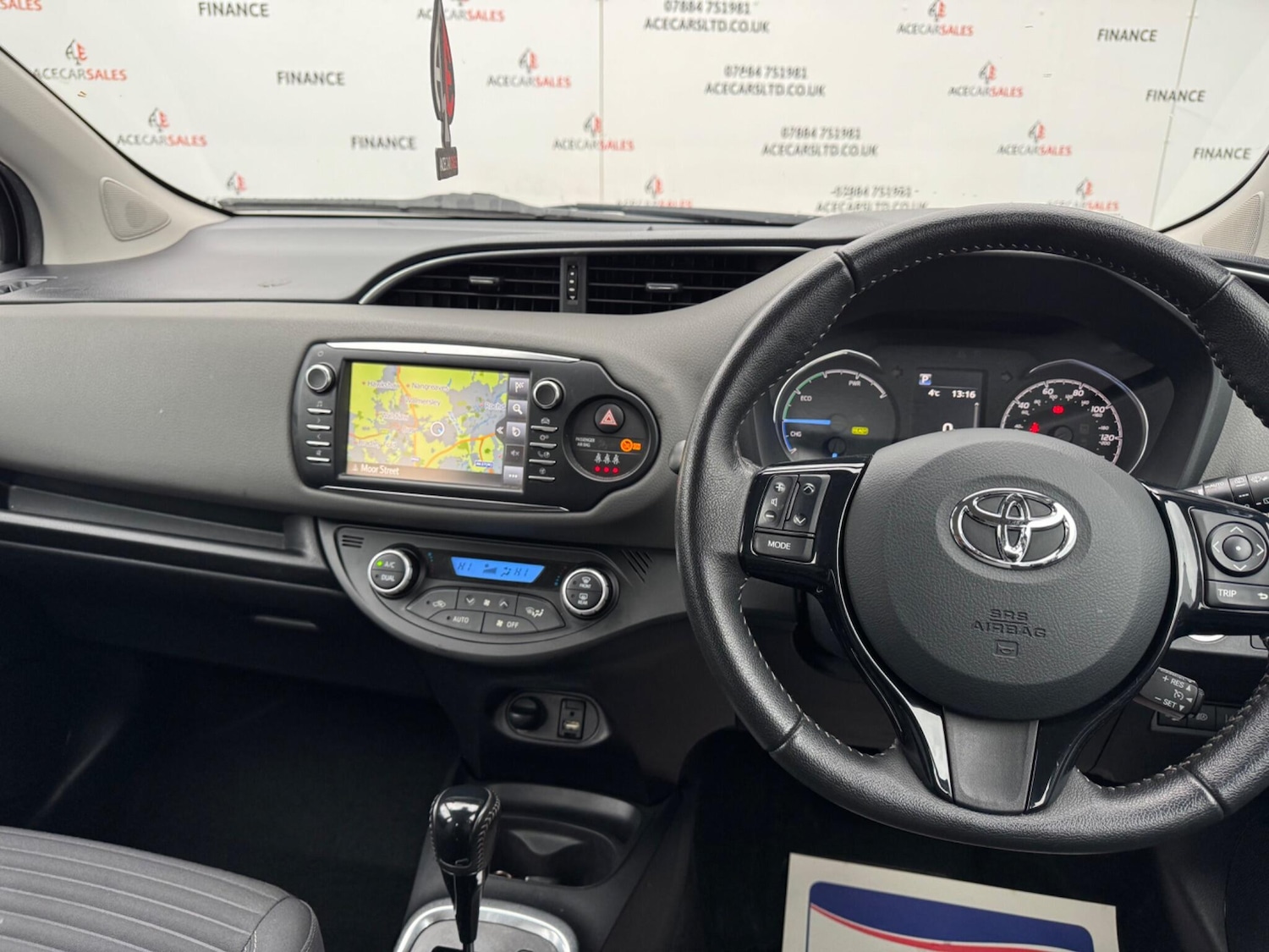 Used Toyota Yaris 2019 for sale - 76976180: Photo 20