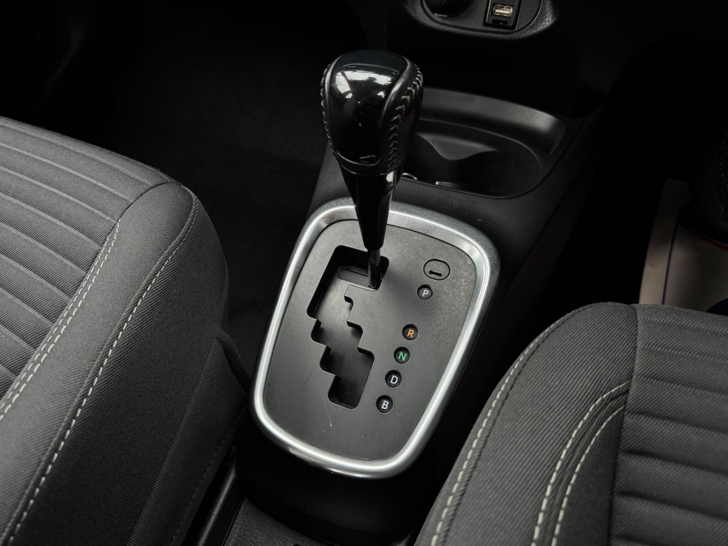 Used Toyota Yaris 2019 for sale - 76976180: Photo 24