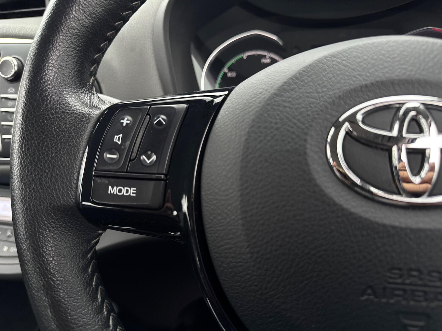 Used Toyota Yaris 2019 for sale - 76976180: Photo 28