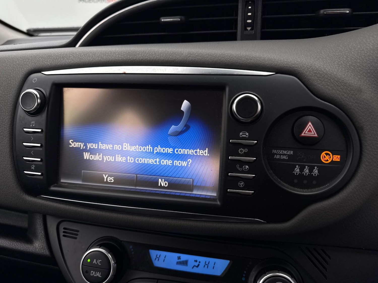 Used Toyota Yaris 2019 for sale - 76976180: Photo 41