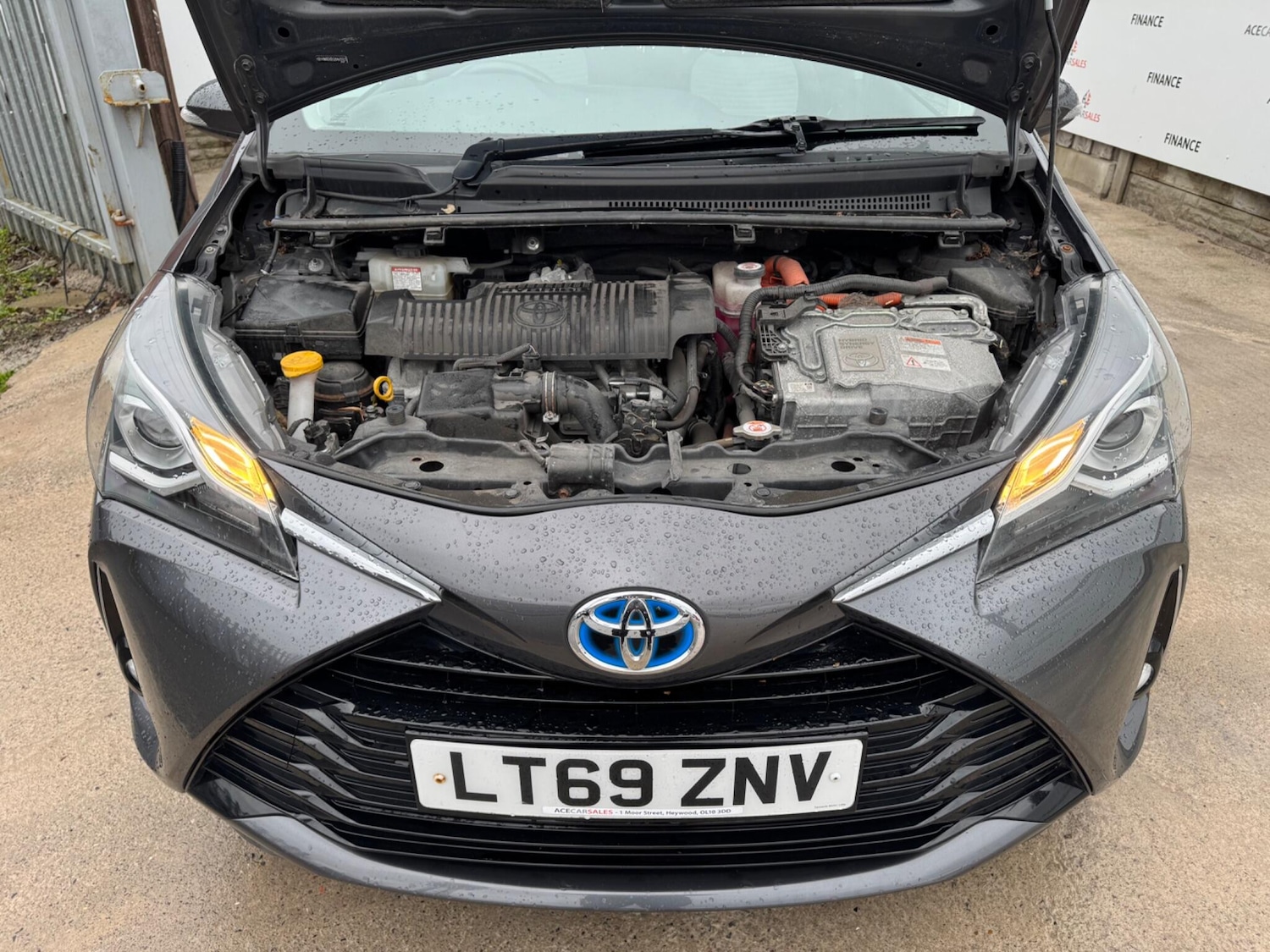 Used Toyota Yaris 2019 for sale - 76976180: Photo 67