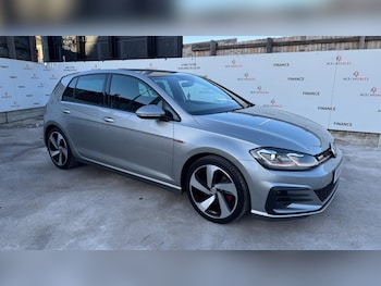 Used Volkswagen Golf 2017 for sale - 76633826: Photo