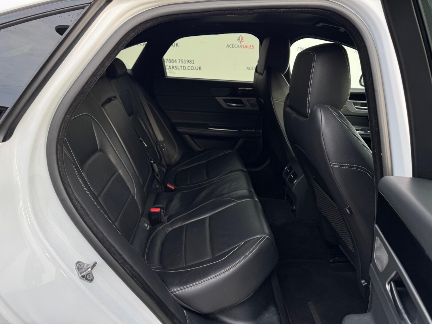 Used Jaguar XF 2017 for sale - 77203196: Photo 14