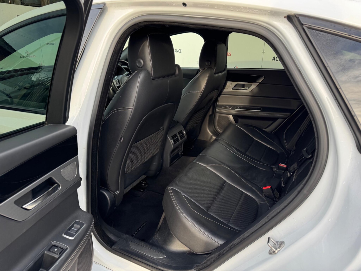 Used Jaguar XF 2017 for sale - 77203196: Photo 15