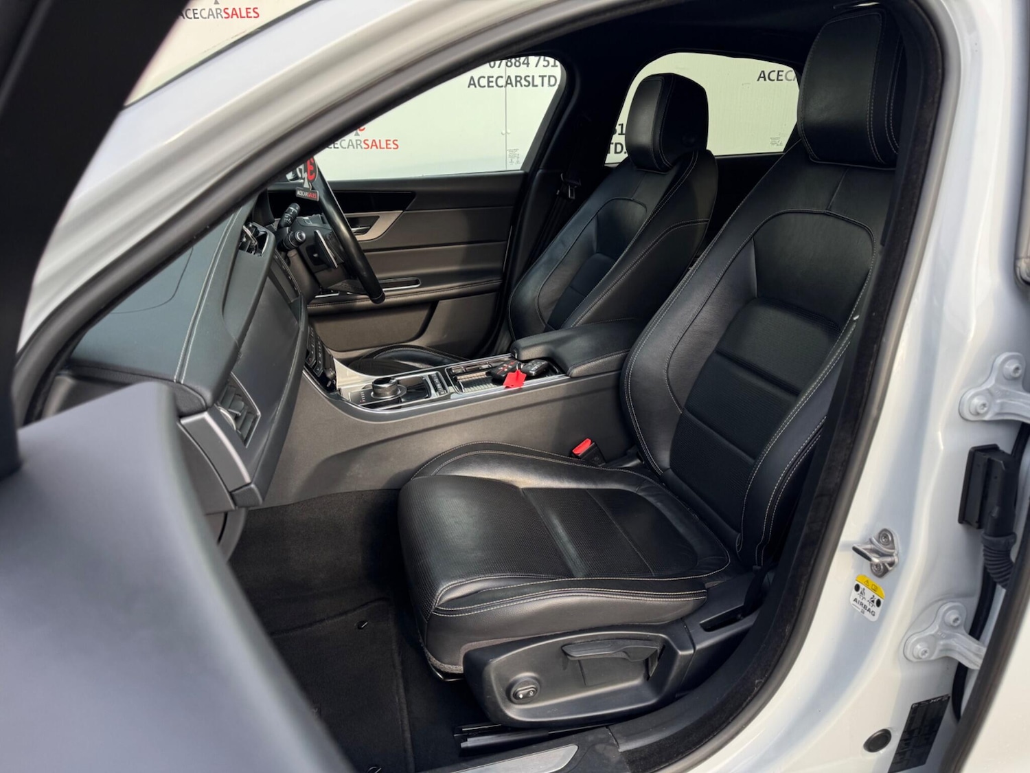 Used Jaguar XF 2017 for sale - 77203196: Photo 19