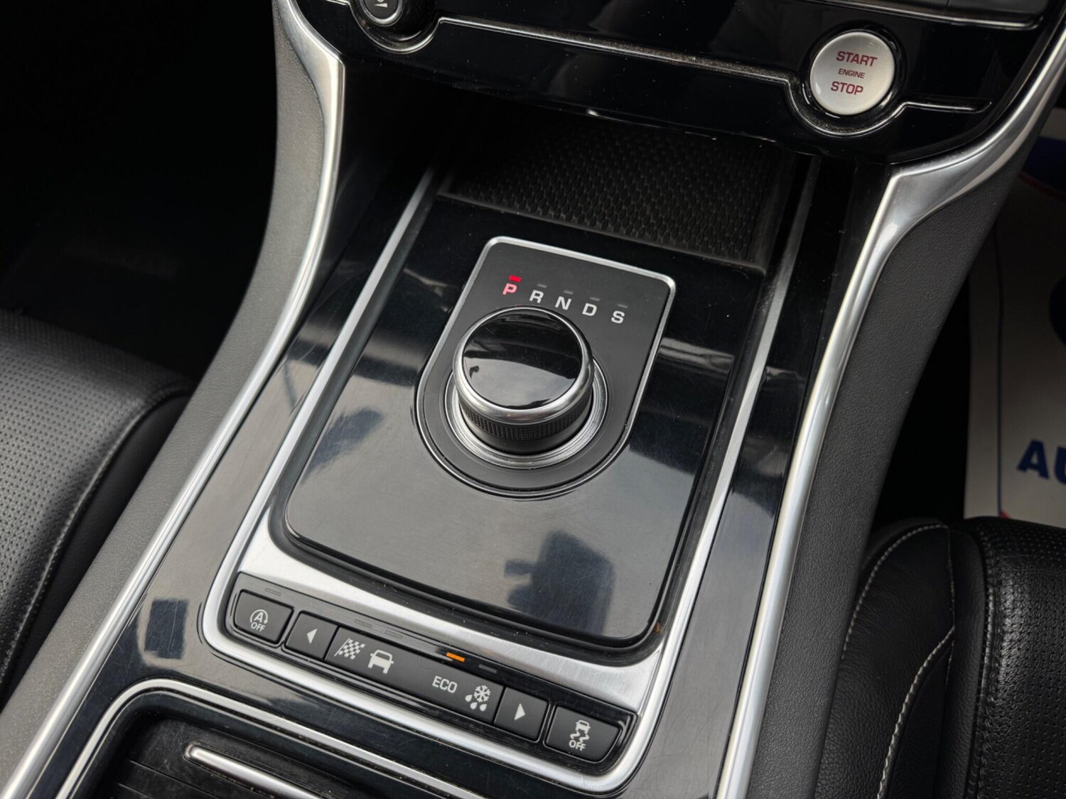 Used Jaguar XF 2017 for sale - 77203196: Photo 26