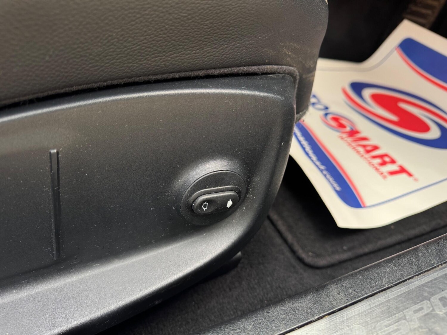 Used Jaguar XF 2017 for sale - 77203196: Photo 57