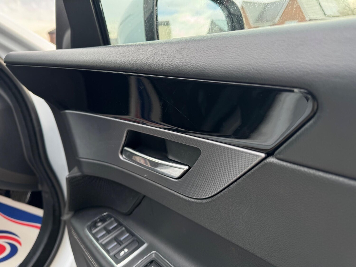 Used Jaguar XF 2017 for sale - 77203196: Photo 58